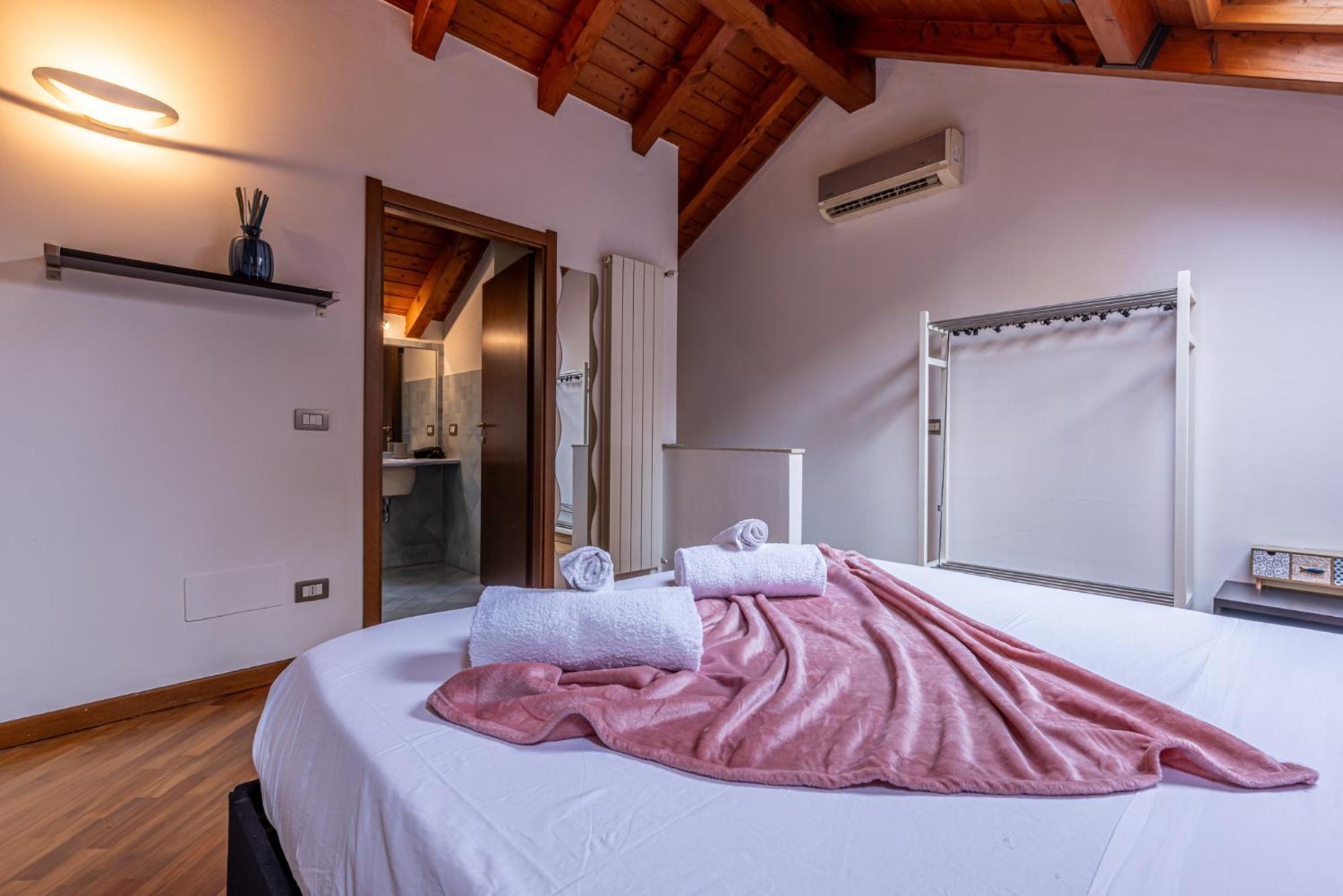 Romantic Navigli - 15min Duomo - Free Parking * Mailand